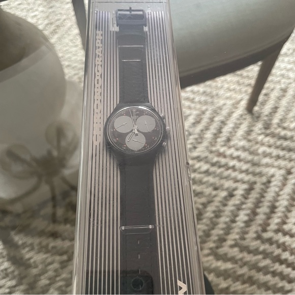 SWATCH Wall Street Chrono - Picture 2 of 6